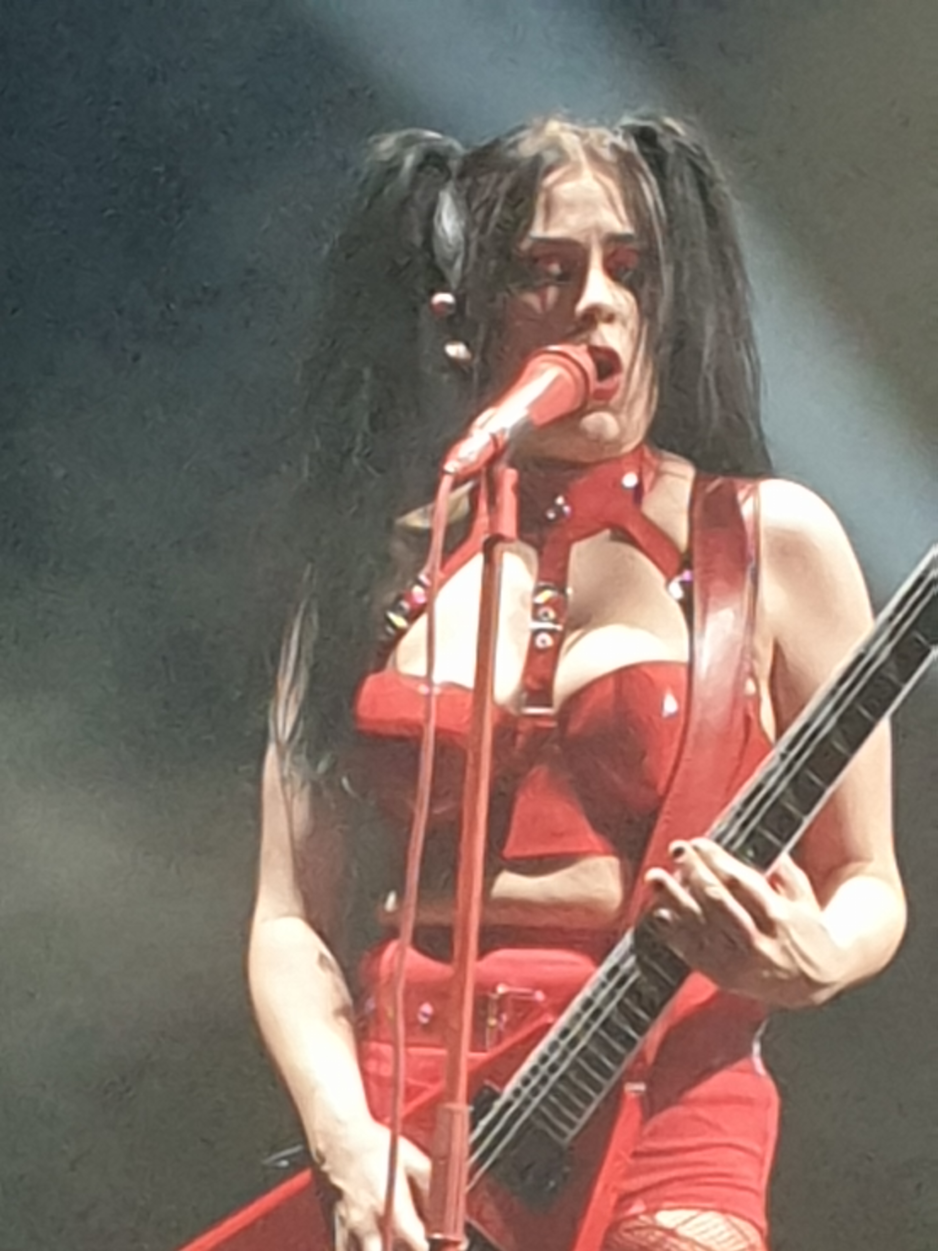 Emily Ruvidich performing in Stockholm